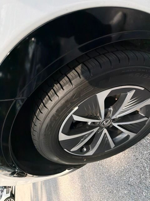 Used 2024 White Pearl Lexus 450e Premium image 12