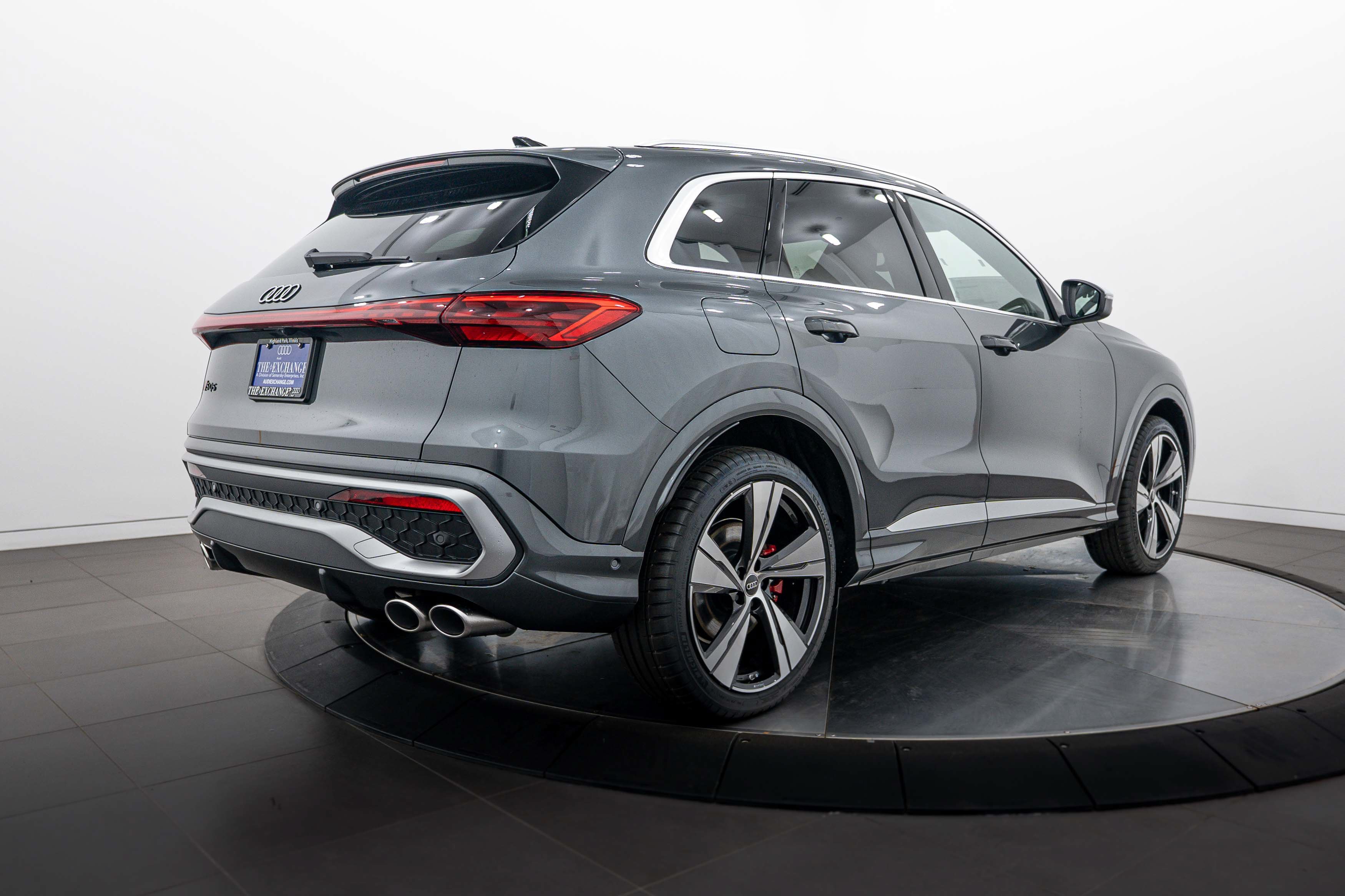 New 2026 Daytona Gray Audi Premium Plus image 4
