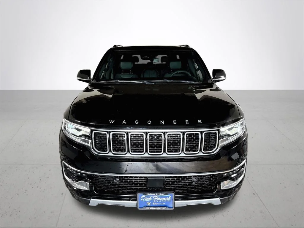 Used 2022 Black Jeep Series II image 3