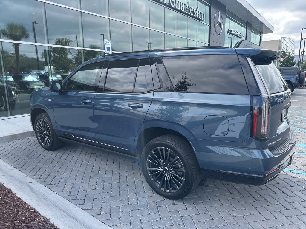 2025 Cadillac Escalade Sport Platinum photo 3