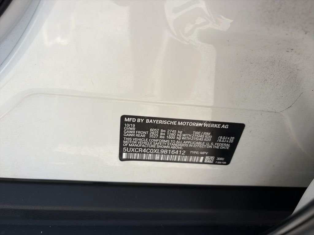 Used 2020 White BMW sDrive40i image 41