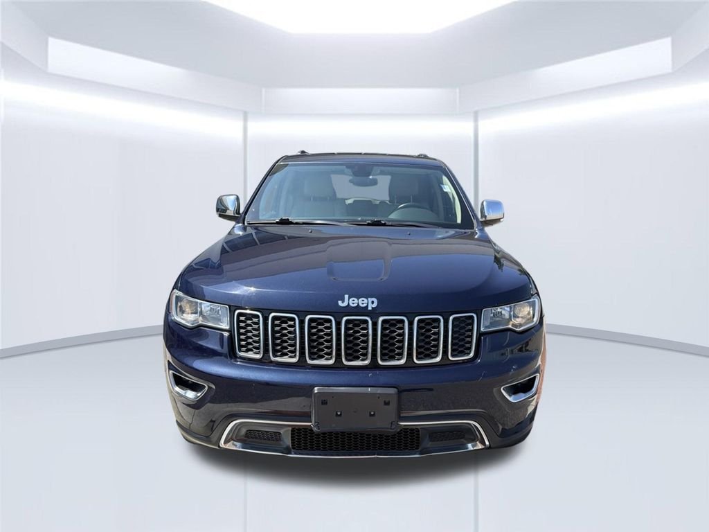 Used 2018 Blue Jeep Limited image 2