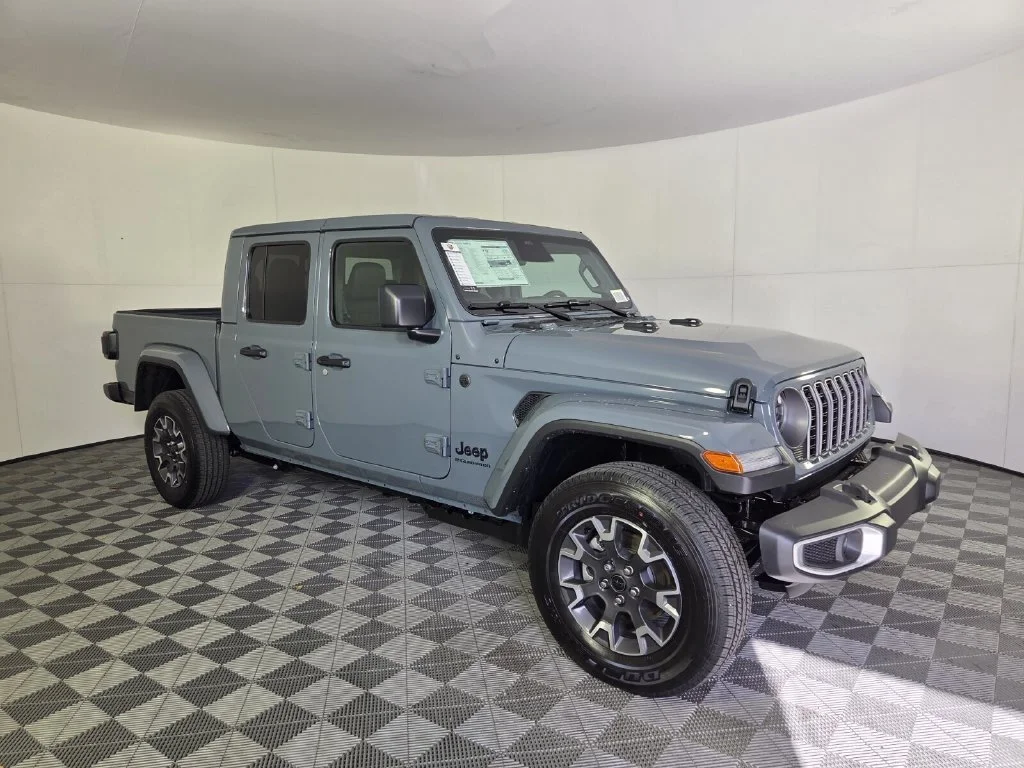 New 2026 Anvil Clear-Coat Exterior Paint Jeep Sahara image 2