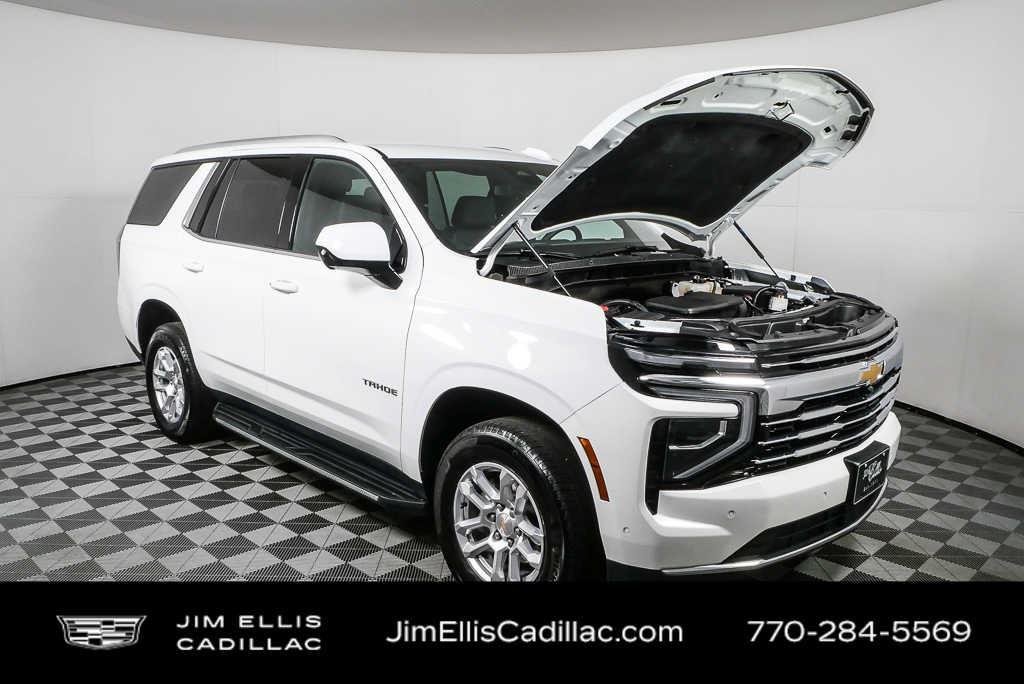 Used 2025 Summit White Chevrolet LT image 36