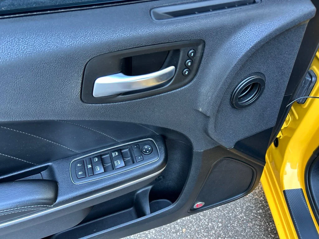 Used 2017 Yellow Dodge R/T image 18
