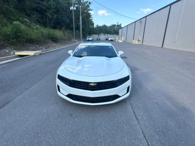 Used 2019 White Chevrolet 1LT image 7