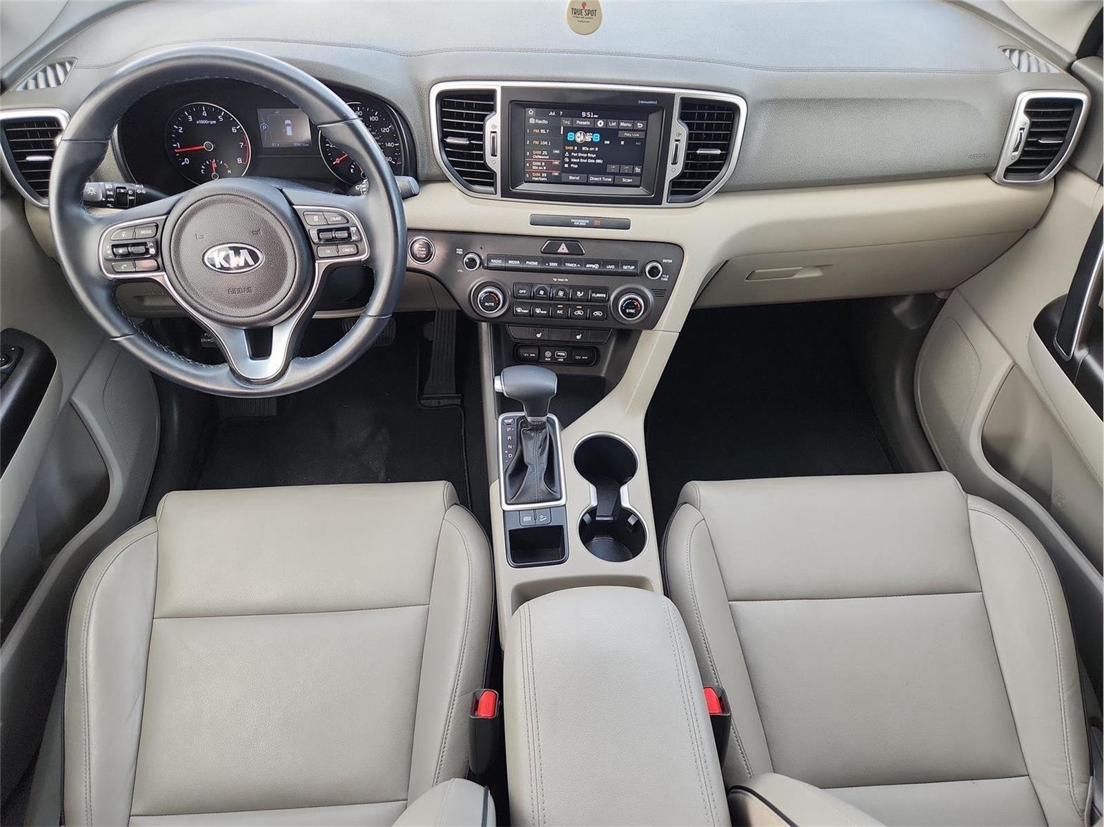 Used 2017 Silver Kia EX image 19