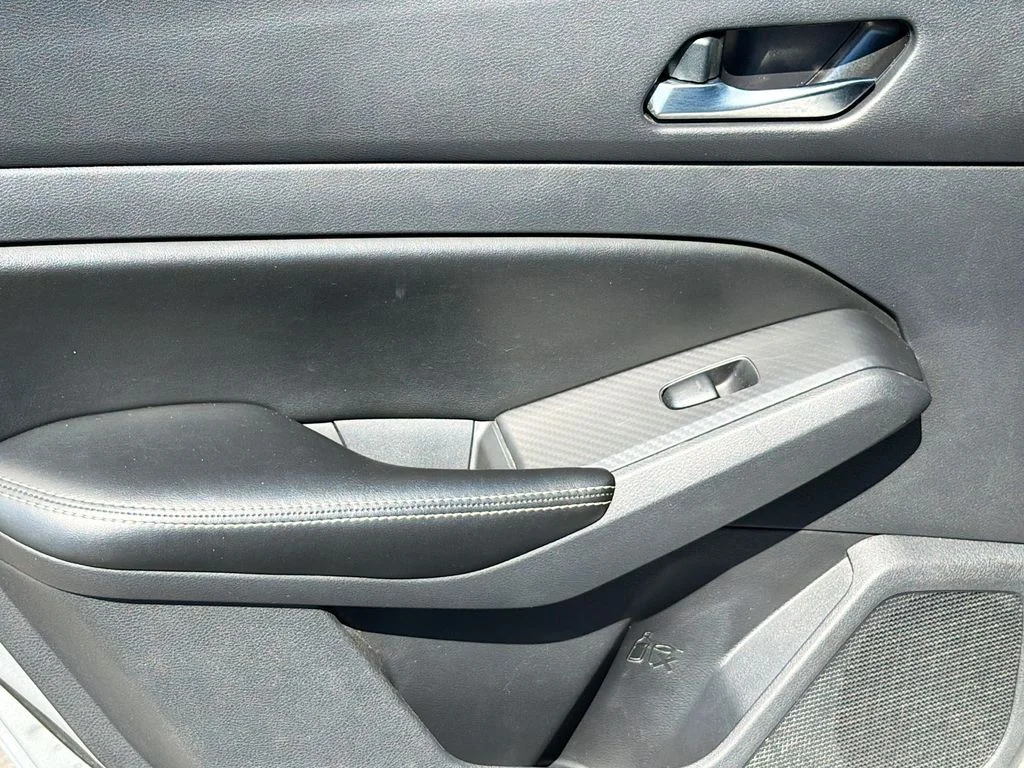 2022 Nissan Altima SV - Photo 27