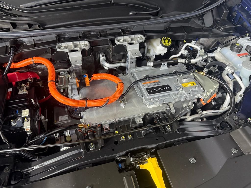 Used 2023 Deep Ocean Blue Nissan ENGAGE image 37