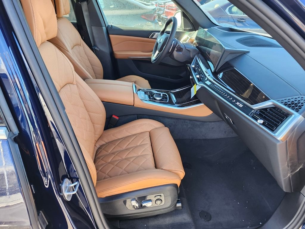Used 2026 Blue BMW xDrive40i image 10