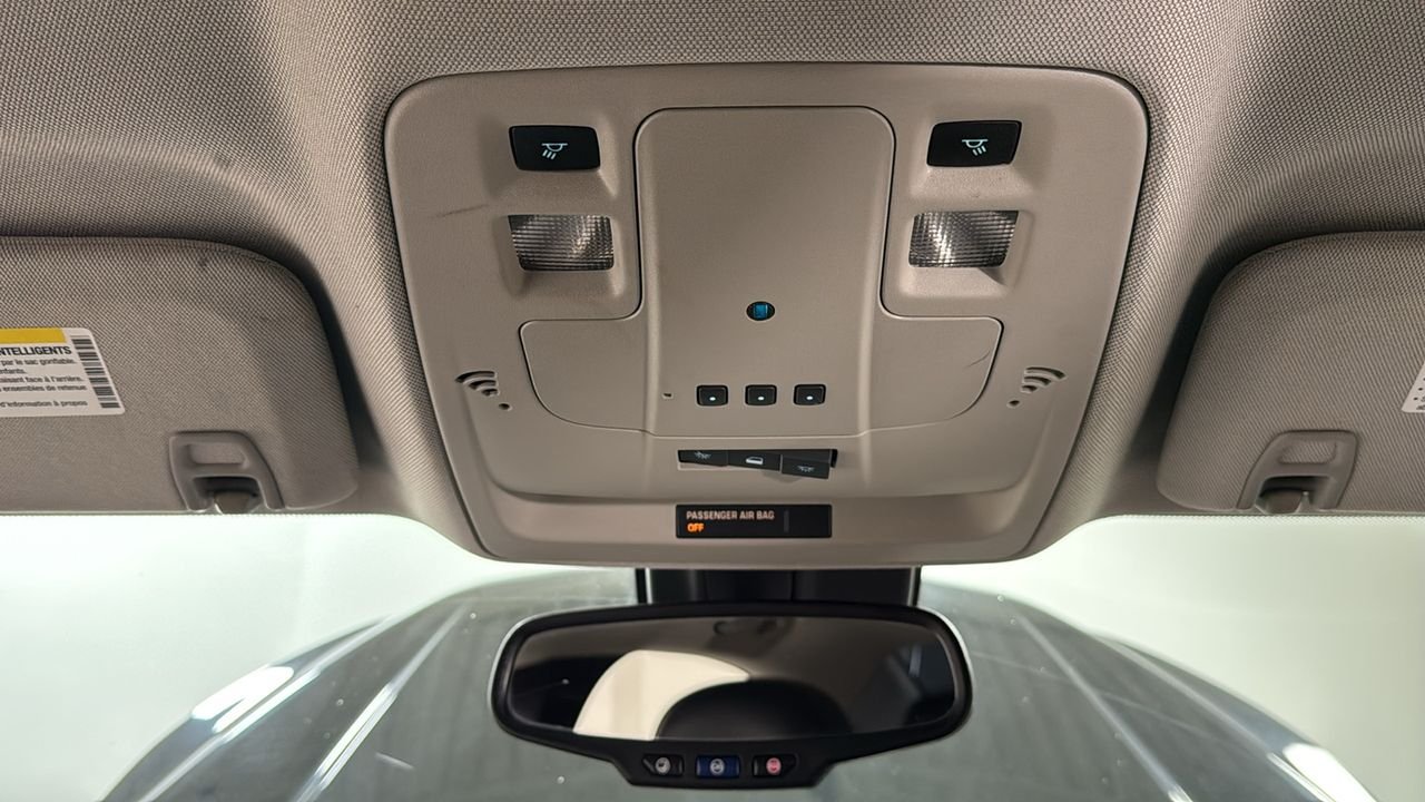Used 2014 Gray Chevrolet LT image 11