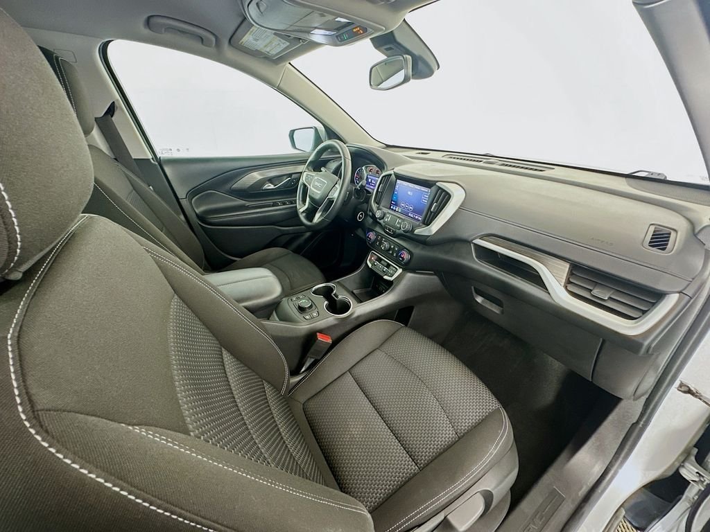 Used 2022 Quicksilver Metallic GMC SLE image 28