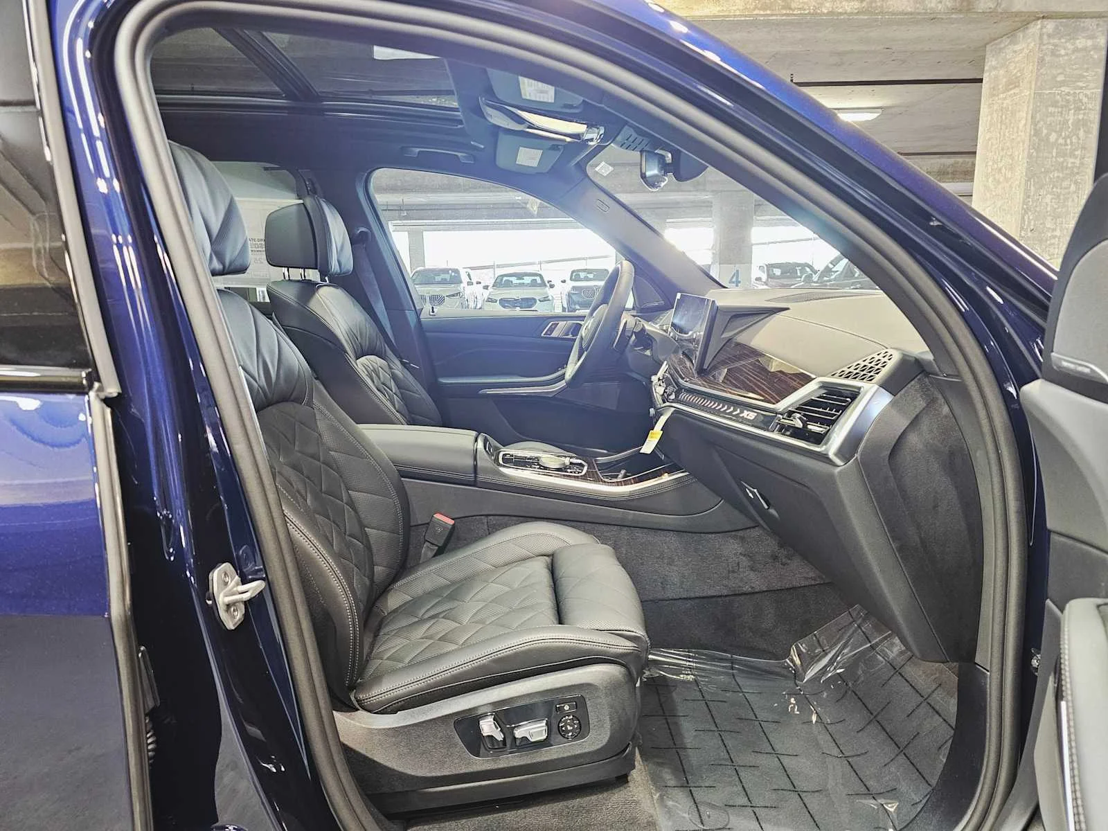 2026 BMW X5 40i - Photo 27