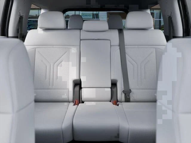Used 2026 Hampton Gray Hyundai SEL AWD image 40