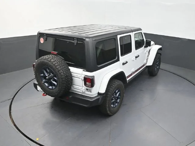 New 2026 Bright White Clearcoat Jeep  image 16