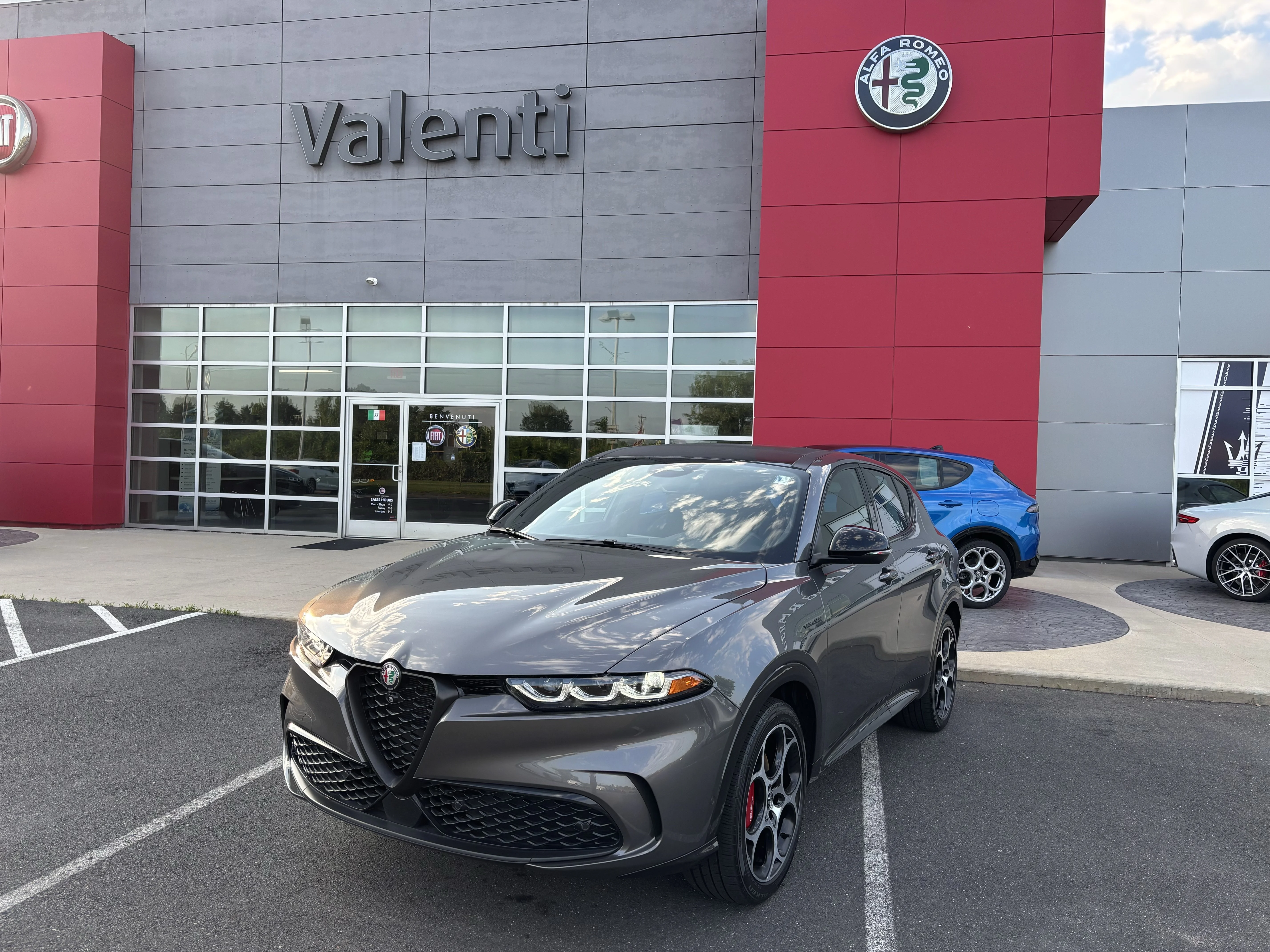 Used 2024 Grigio Ascari Metallic Alfa Romeo Veloce image 1