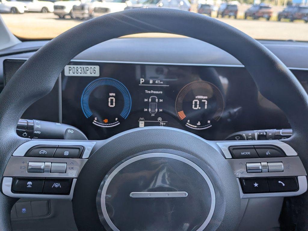 New 2026 Black Hyundai SEL FWD image 27