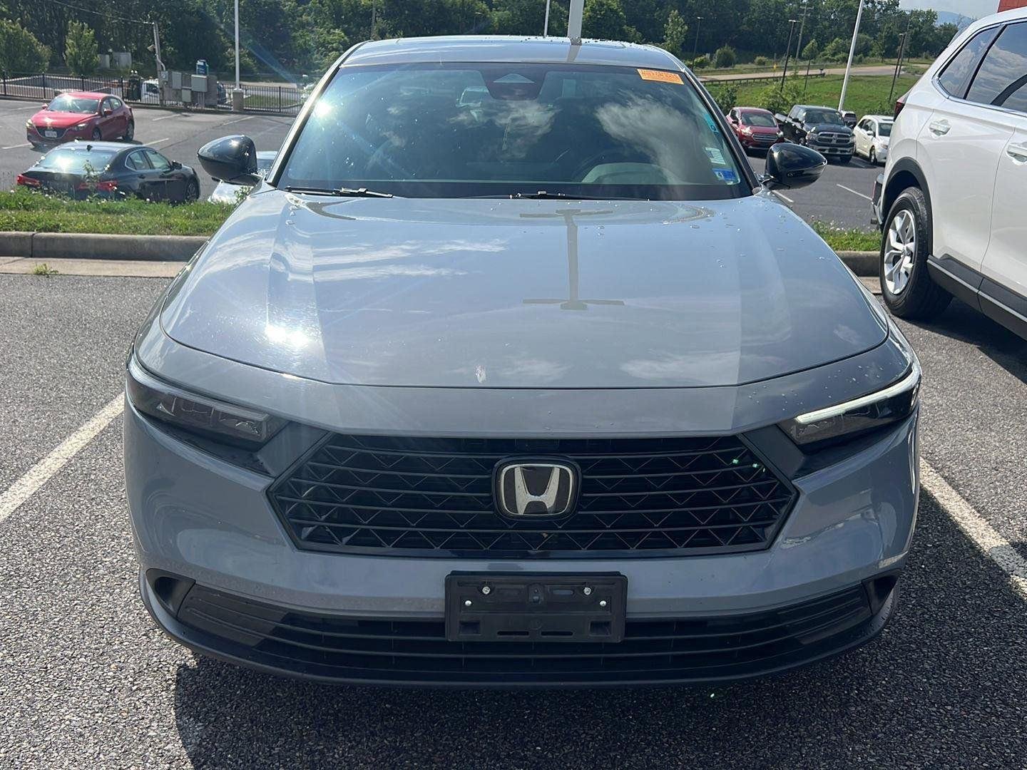 Used 2023 Urban Gray Pearl Honda Sport image 7
