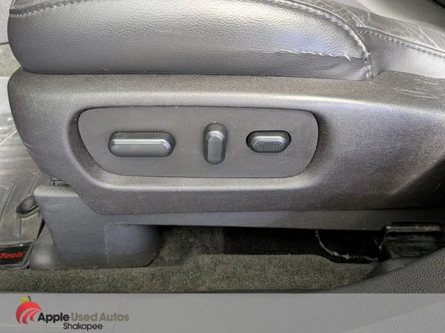 Used 2015 Silver Ford XLT image 15