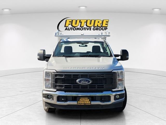 New 2026 Oxford White Ford F-250® XL image 78