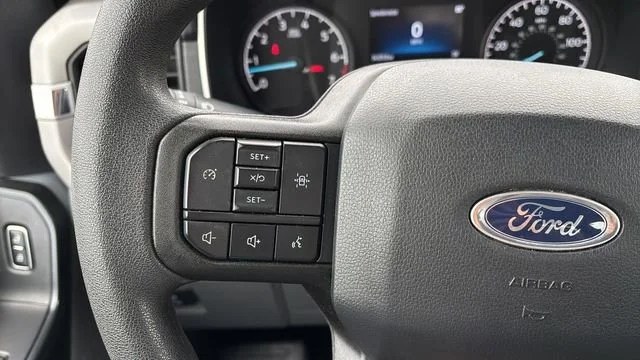 Used 2023 White Ford XL image 22