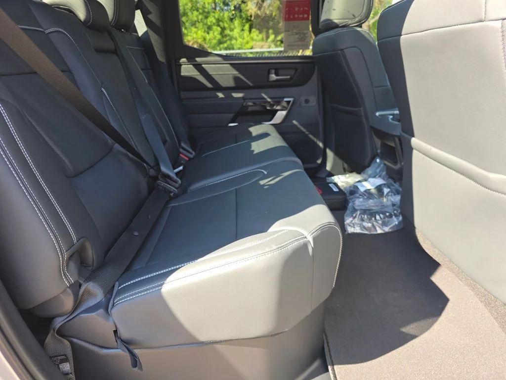 2026 Toyota Tundra Limited - Photo 17