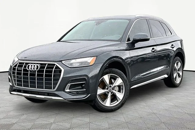 2023 Audi Q5 40 Premium Plus
