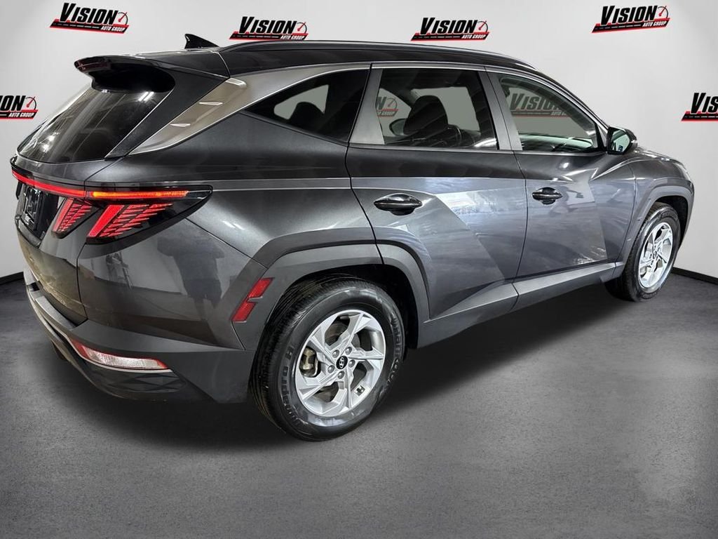 Used 2022 Gray Hyundai SEL image 5