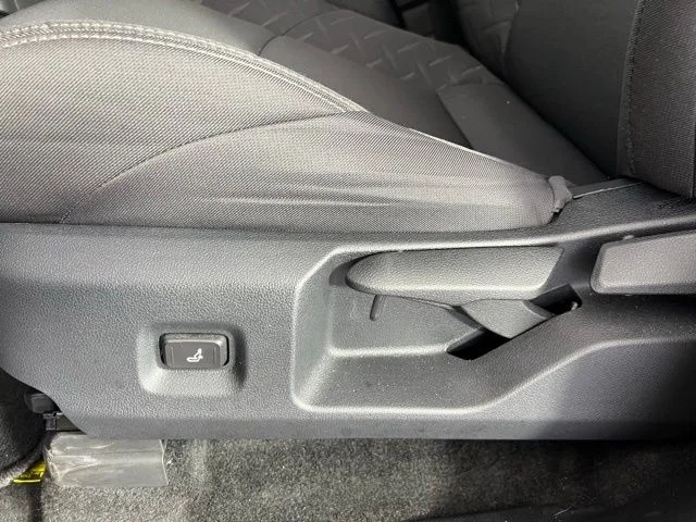 Used 2025 Red Toyota SR5 image 17
