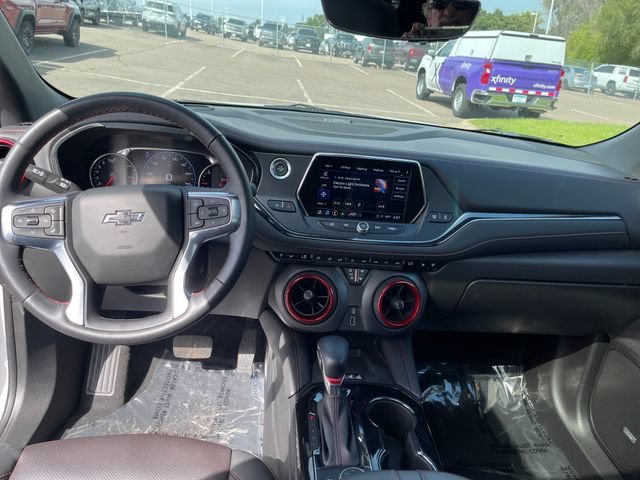 Certified Used 2022 IRIDESCENT PEARL TRICOAT Chevrolet RS image 12