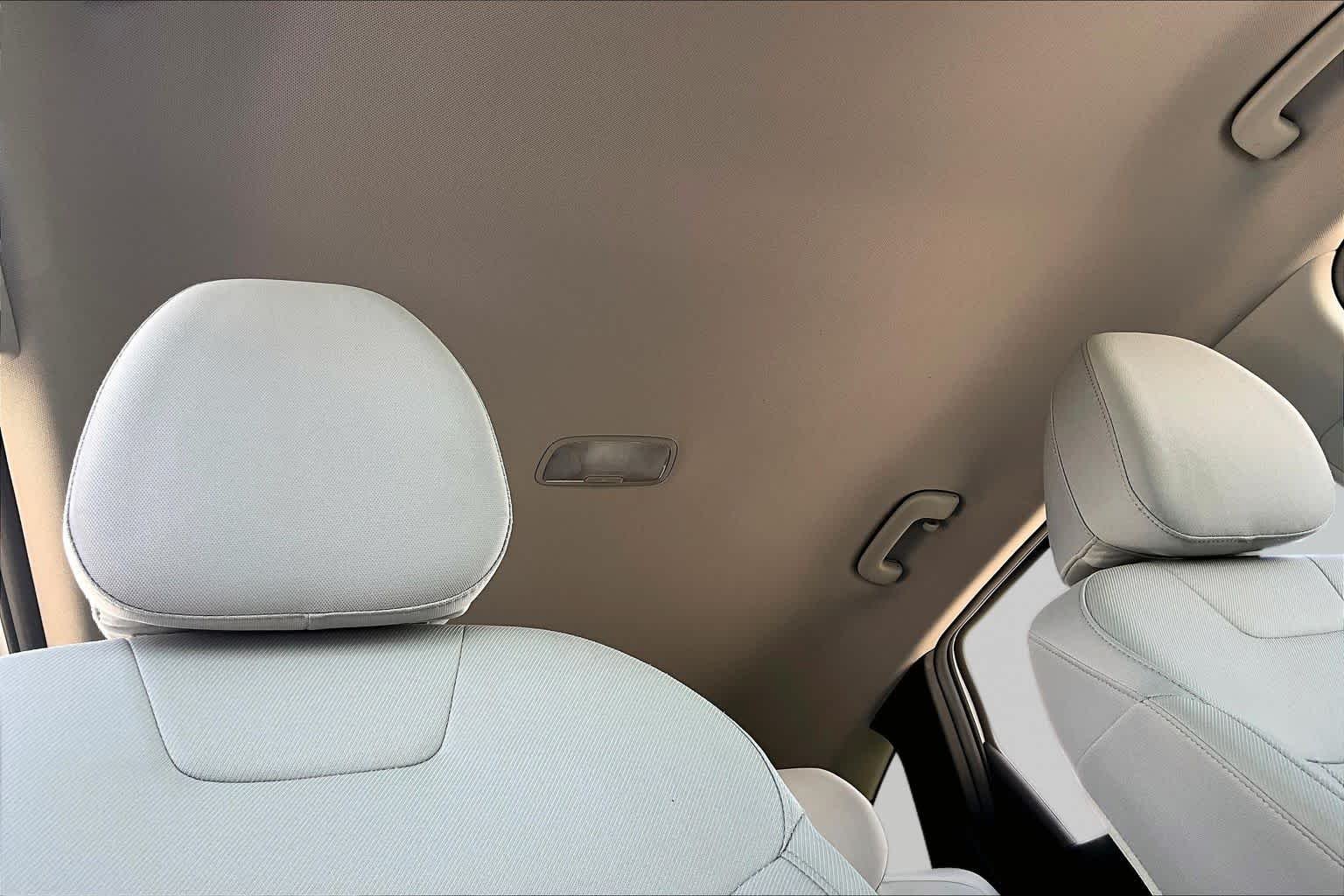 Used 2025 Serenity White Pearl Hyundai SEL image 13