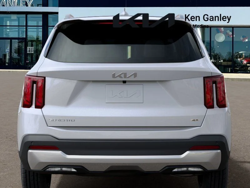 New 2026 Glacial White Pearl Kia S image 13