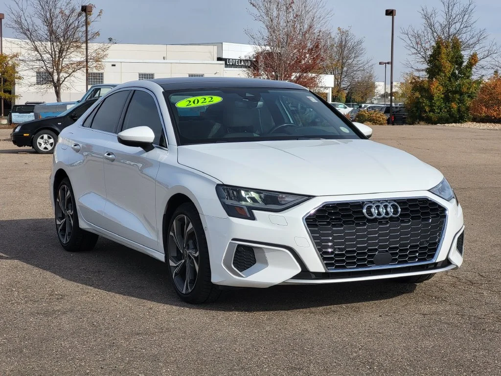 Used 2022 White Audi  image 3