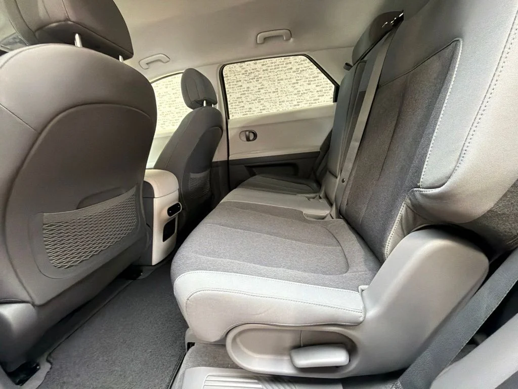 New 2027 Cyber Gray Hyundai SE image 14