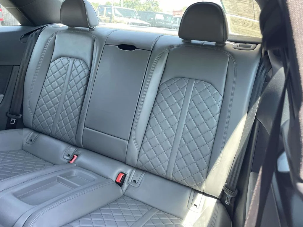 Used 2023  Audi 3.0T Premium Plus image 21