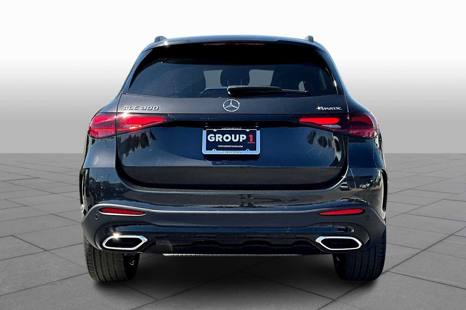 New 2026 Graphite Grey Metallic Mercedes-Benz GLC 300 image 5