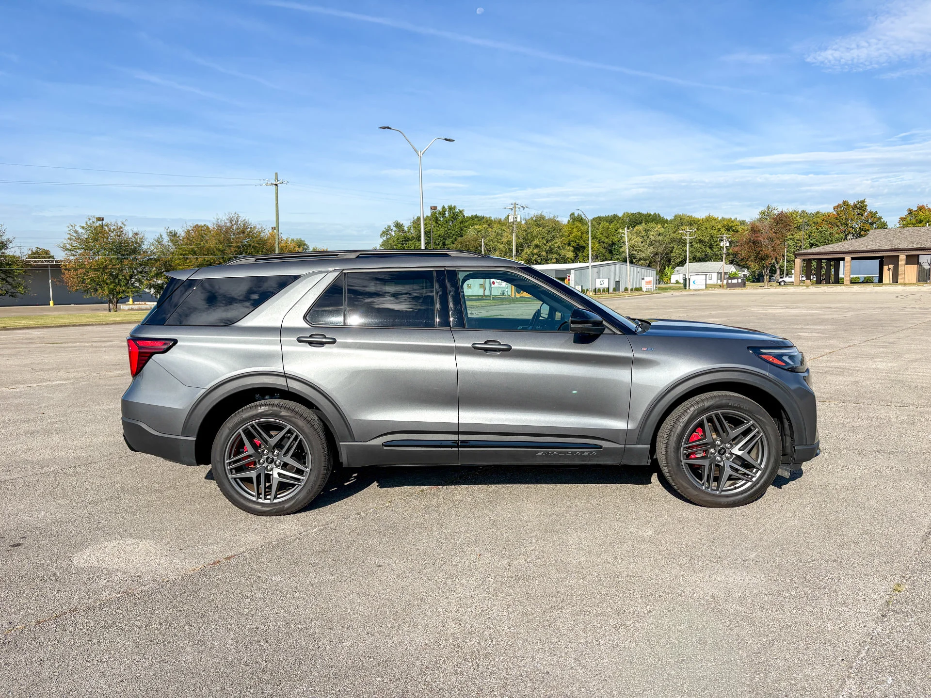 Used 2025 Gray Ford ST-Line image 10