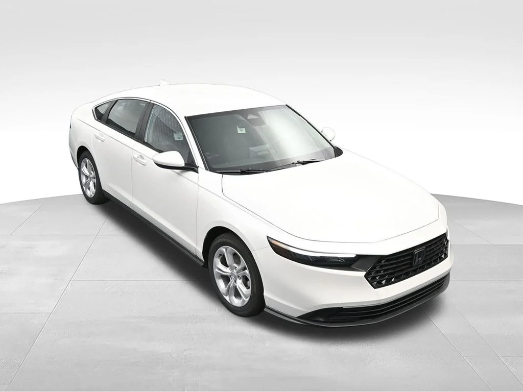 New 2026 Platinum White Pearl Honda LX image 24