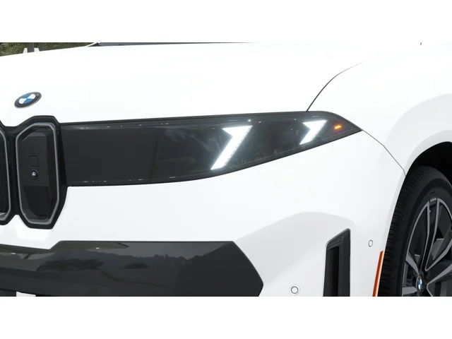New 2027 Alpine White BMW 50 xDrive image 6