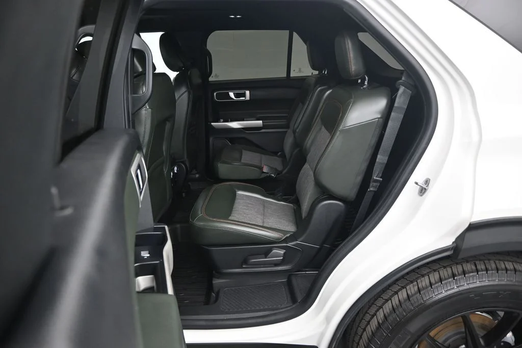 Used 2022 White Ford Timberline image 12