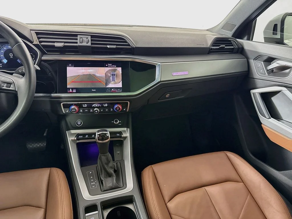 Used 2022 Glacier White Audi Premium Plus image 31