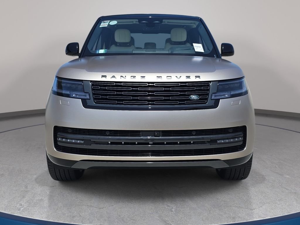 New 2026 Sunset Gold Satin Land Rover SE image 2