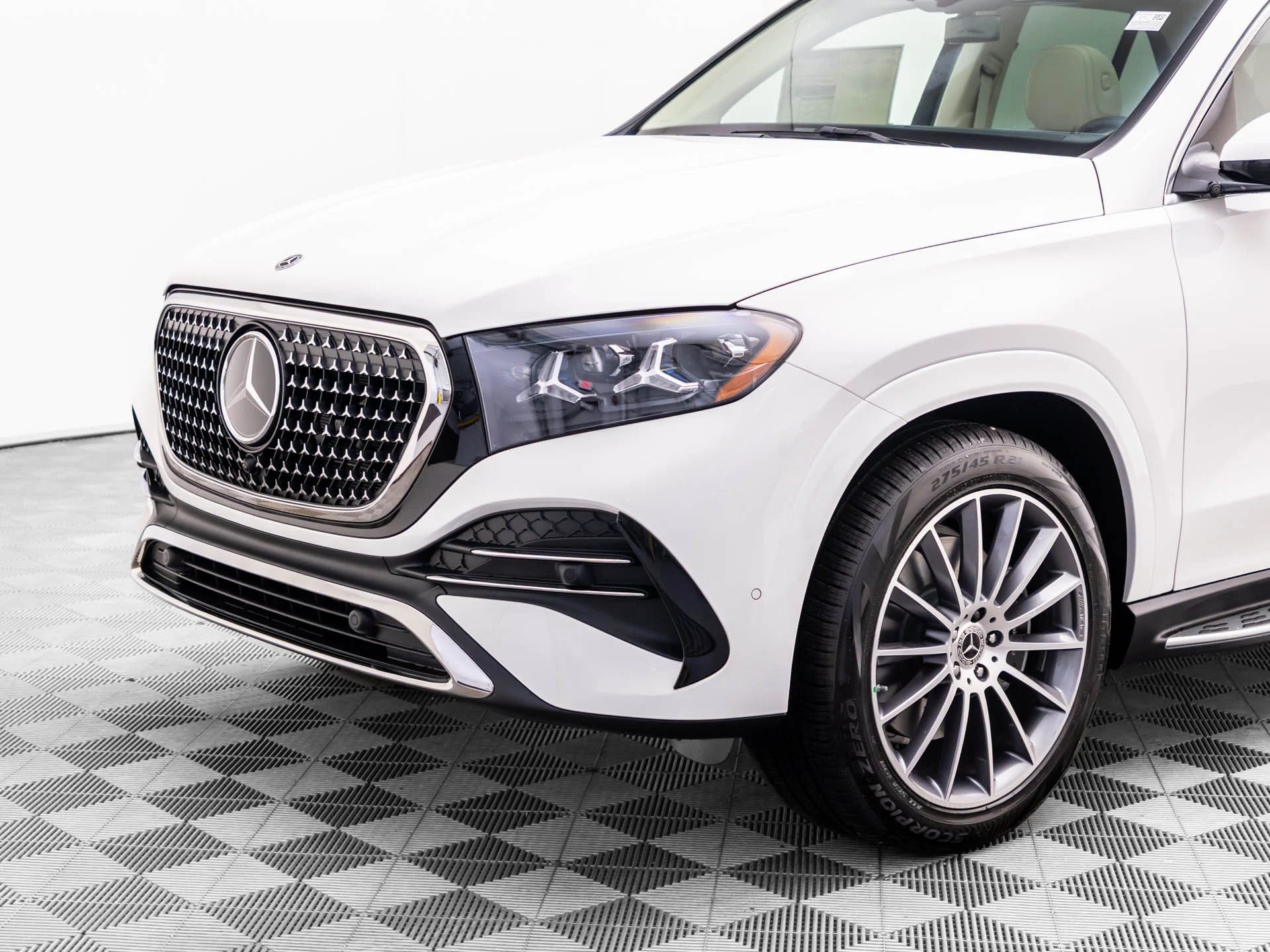 New 2027 White Mercedes-Benz GLE 350 image 38