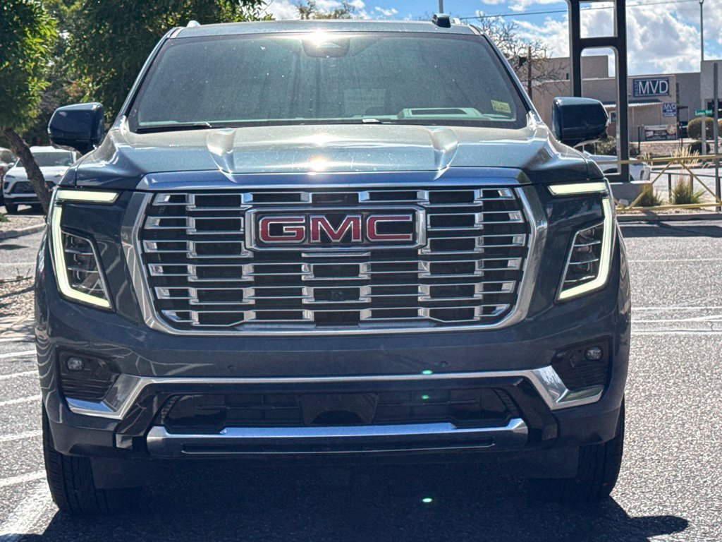 2026 GMC Yukon XL Denali - Photo 9