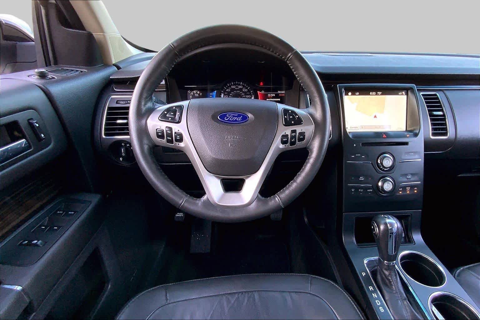 Pre-Owned 2018 Ford Flex SEL