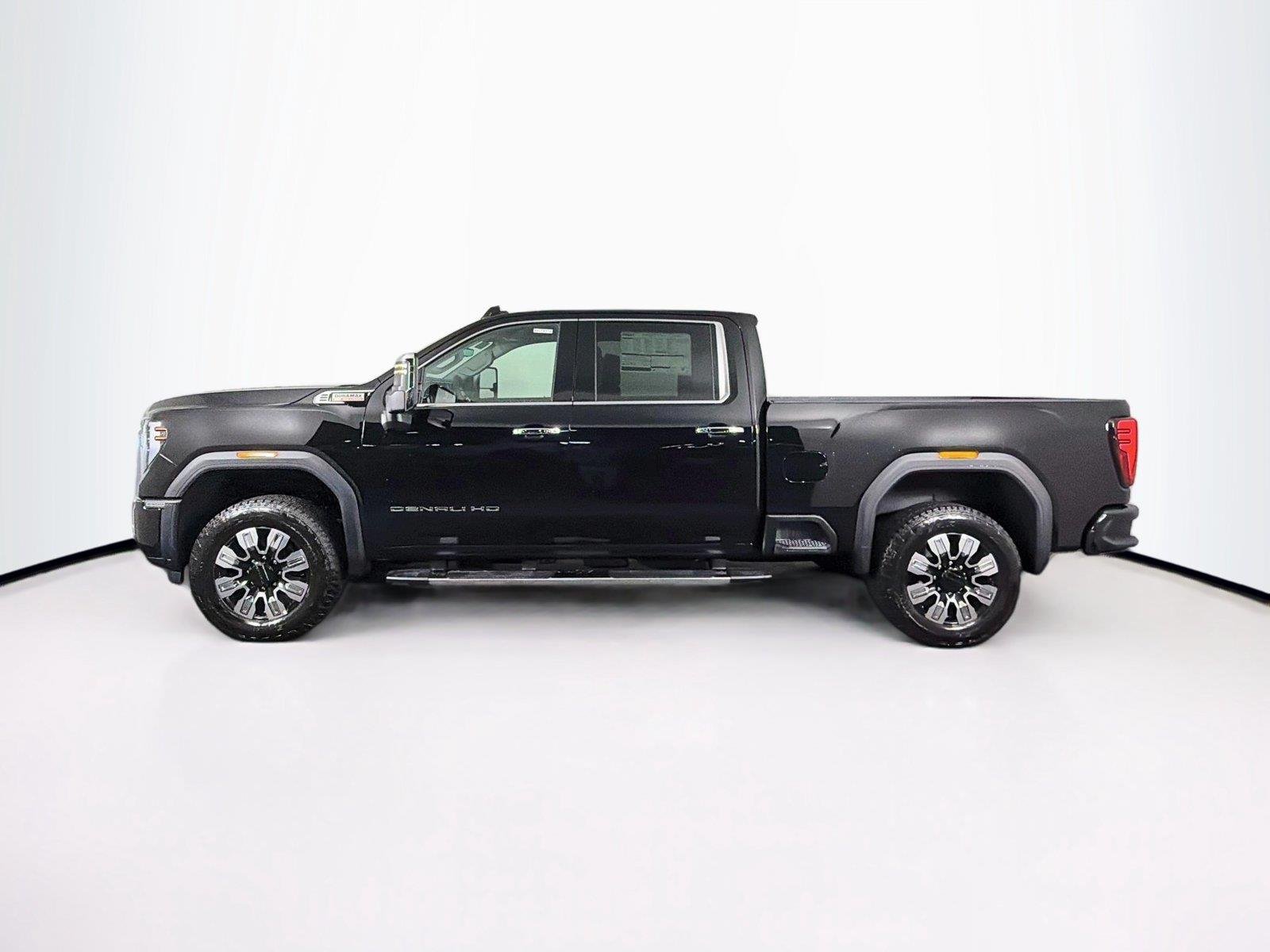 2026 GMC Sierra 2500HD Denali - Photo 8