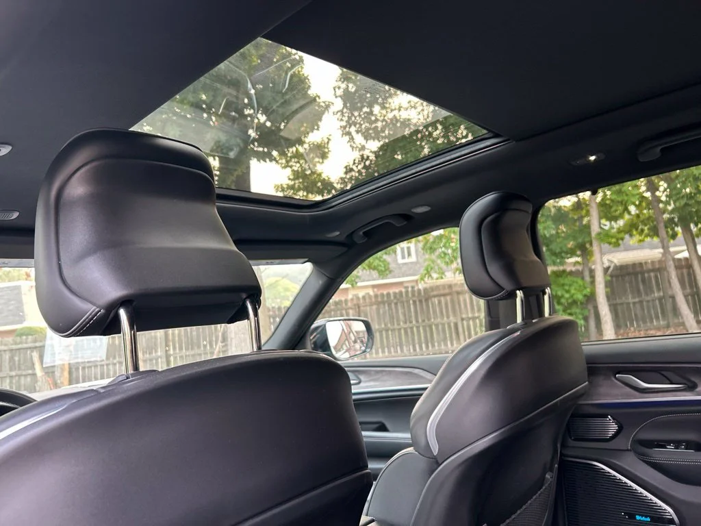 Used 2022 Gray Jeep Overland image 28