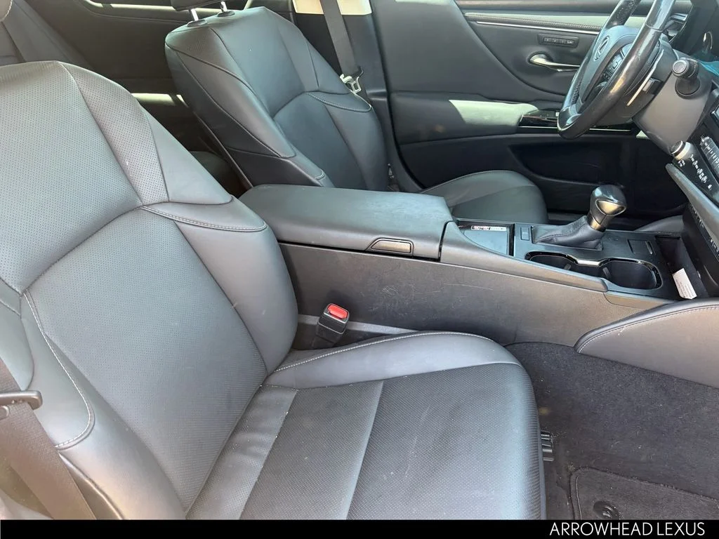 Certified Used 2024 Red Lexus 350 image 32
