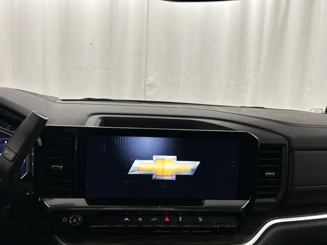 2026 Chevrolet Silverado 1500 LT - Photo 9