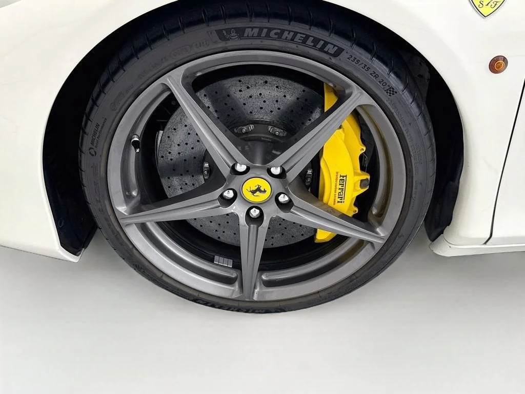 Used 2014 Bianco Avus Ferrari Base image 31